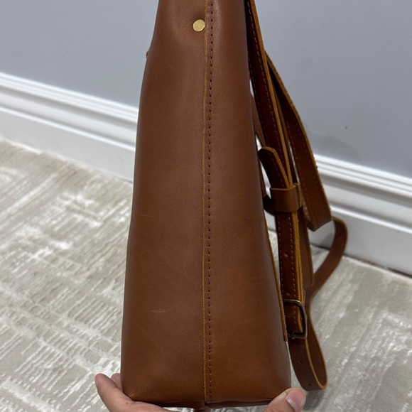 Almost Perfect Portland leather goods Brown Leather crossbody classic Tote Bag in Honey.